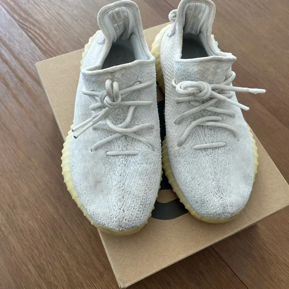 adidas | Shoes | Adidas Yeezy Boost 35 V2 Low Cream White Triple White Size  75 | Poshmark